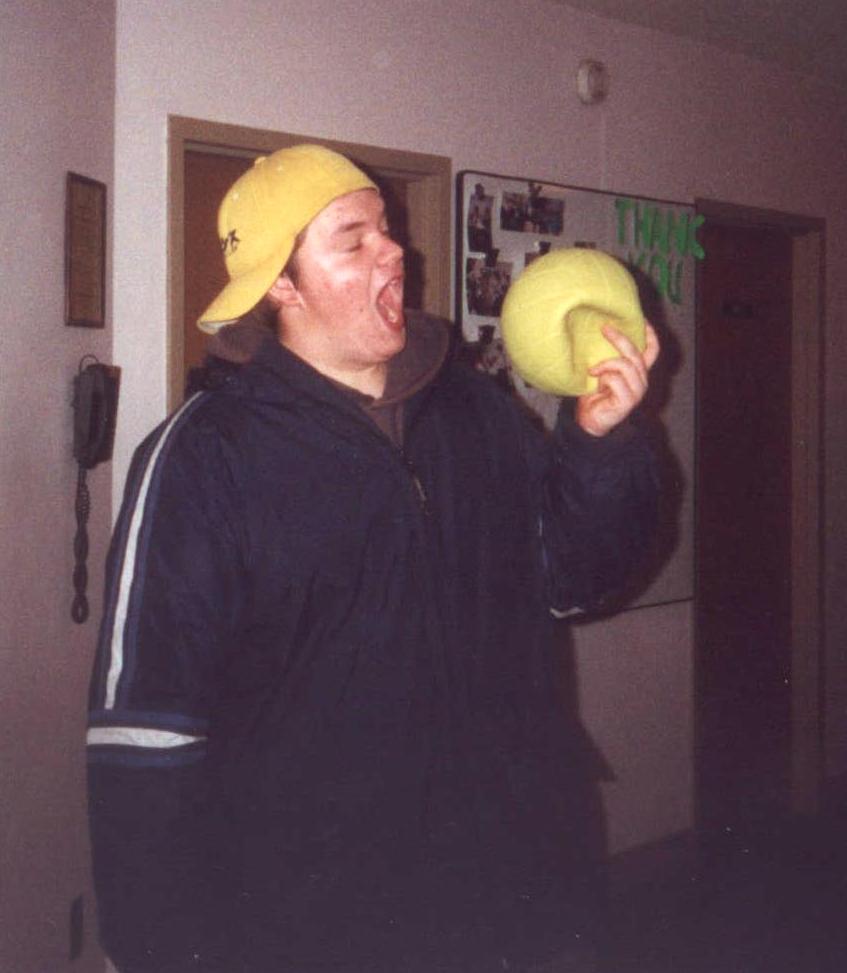 ianeatball.jpg